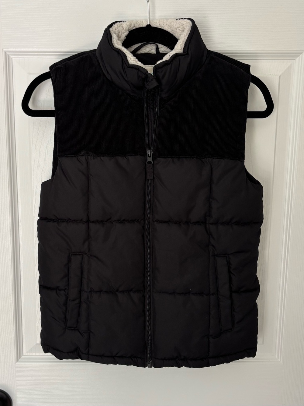 Thereabouts Kids M 10/12 Black Puffer Vest Corduroy Sherpa Lined